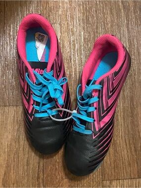 Mitre Electon Girls Soccer Cleats Sneakers Shoes Size 1 Pink Black Blue